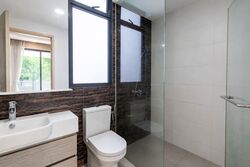 The Luxurie (D19), Condominium #575121251